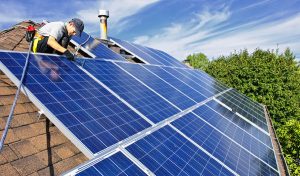 Service d'installation de photovoltaïque et tuiles photovoltaïques à Beauzac